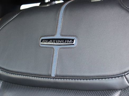 Used 2025 Ford F450 Platinum AWD/4WD image 25