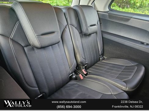 Used 2016 Mercedes-Benz GL 450 4MATIC image 14