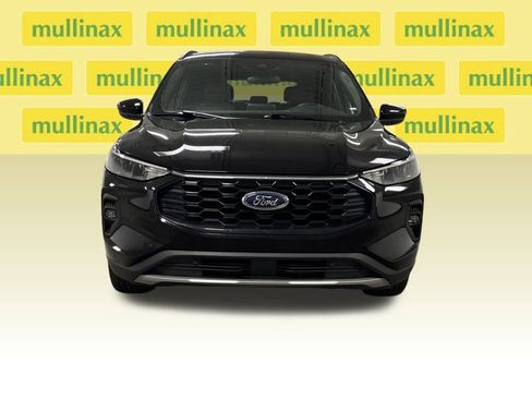 Used 2025 Ford Escape ST-Line Select image 6