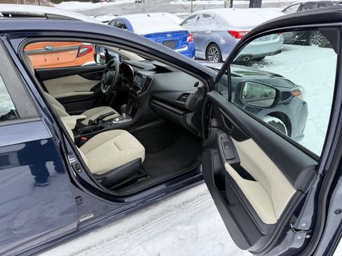 Used 2020 Subaru Impreza 2.0i Premium image 18