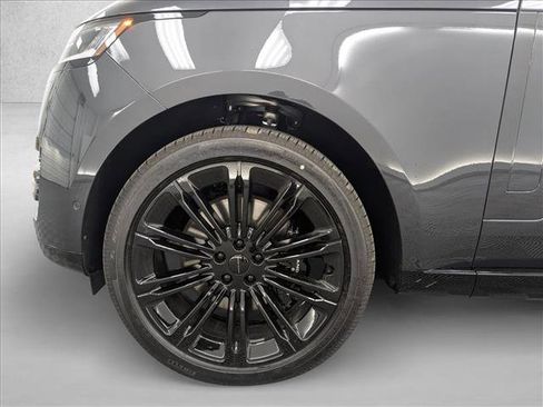 New 2026 Land Rover Range Rover SE image 20