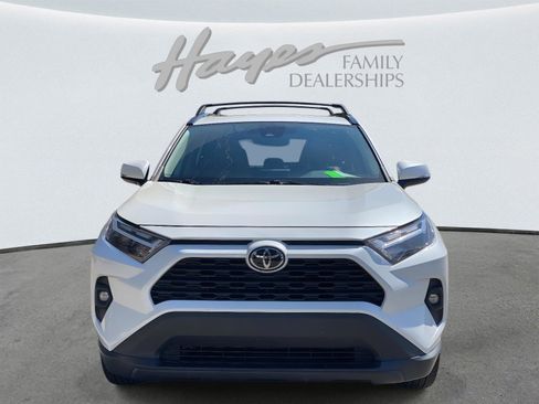 Used 2023 Toyota RAV4 XLE Premium image 12
