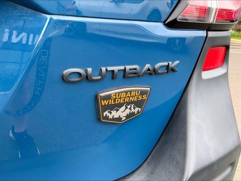 Used 2022 Subaru Outback Wilderness image 8