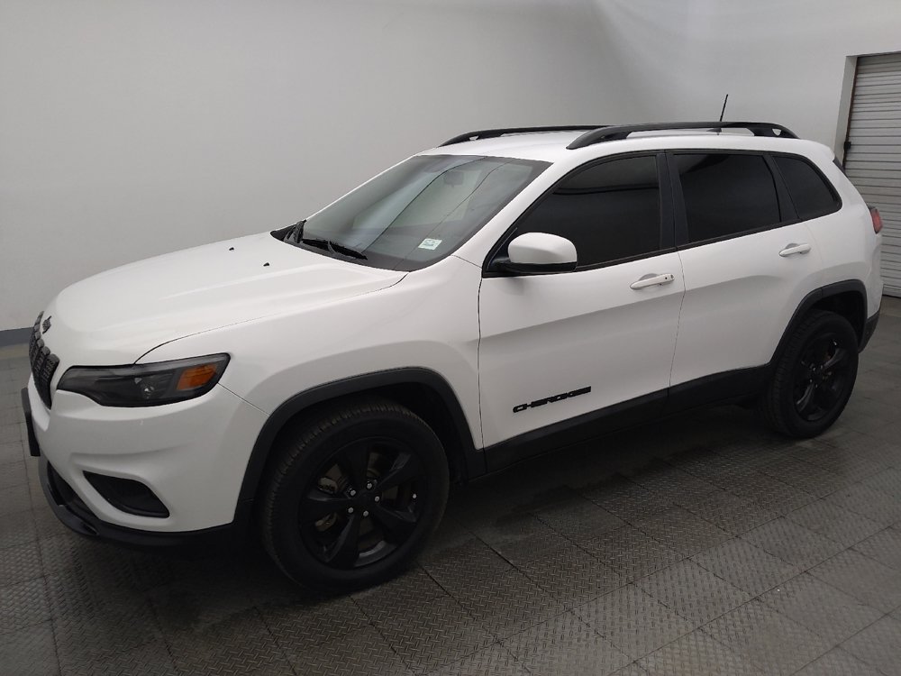 Used 2020 Jeep Cherokee Latitude Plus FWD image 2