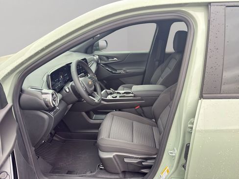 New 2026 Chevrolet Equinox LT image 11