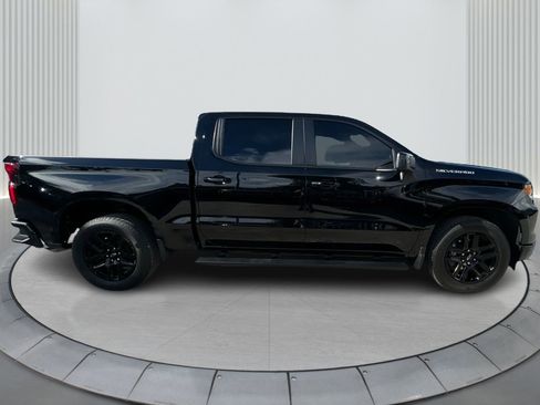 Used 2024 Chevrolet Silverado 1500 RST image 4