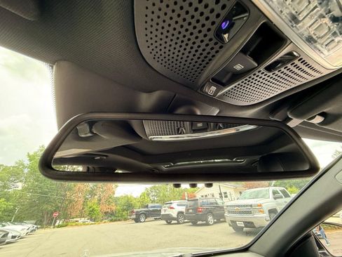 Used 2016 Mercedes-Benz S 550 4MATIC Sedan image 57