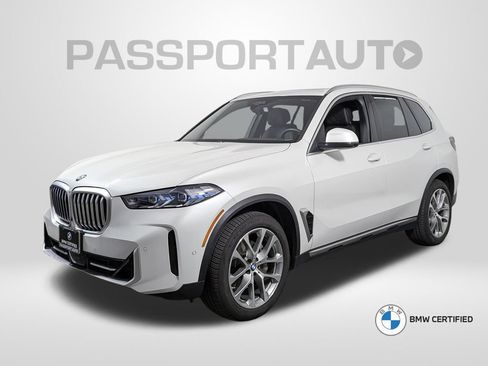 Certified 2024 BMW X5 xDrive40i w/ Premium Package AWD/4WD image 1
