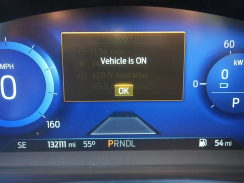Used 2020 Ford Escape SE Sport AWD/4WD image 25