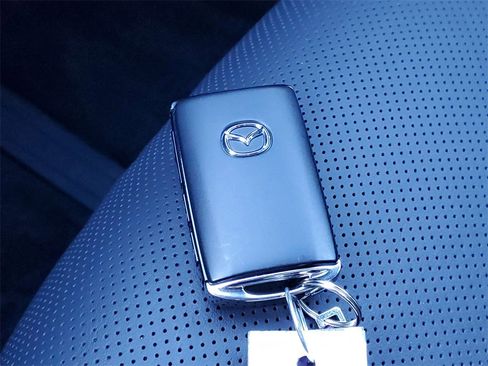 Used 2025 MAZDA CX-90 3.3 Turbo S w/ Premium Package image 33