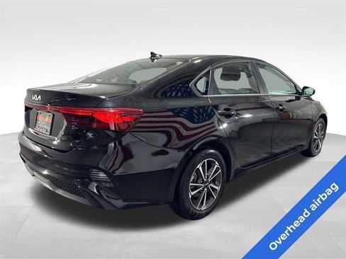 Used 2023 Kia Forte LXS image 5