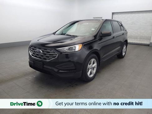 Used 2020 Ford Edge SE image 1