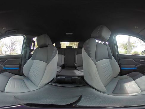 Used 2025 Toyota Tacoma TRD Off-Road image 38