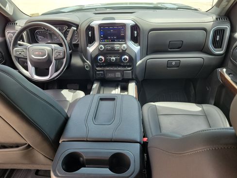 Used 2021 GMC Sierra 1500 SLT w/ SLT Premium Plus Package AWD/4WD image 22