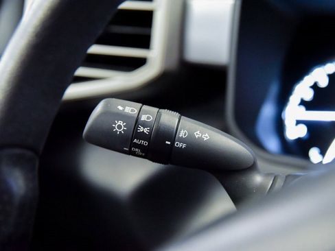 Used 2025 Toyota Tundra SR5 image 18