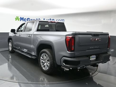 Used 2025 GMC Sierra 1500 Denali w/ Technology Package AWD/4WD image 28