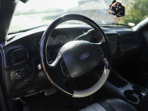 Used 2003 Ford F150 Harley-Davidson image 22