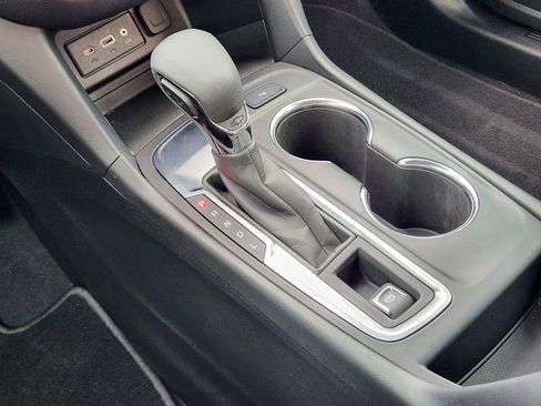 Certified 2022 Chevrolet Equinox LT FWD image 20