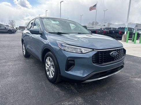 Used 2023 Ford Escape Active w/ Tech Pack #2 image 4