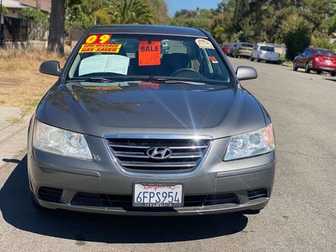 Used 2009 Hyundai Sonata GLS image 2