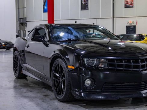Used 2010 Chevrolet Camaro SS w/ RS Package RWD image 33