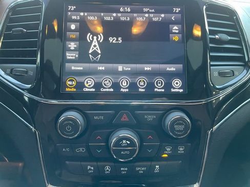 Used 2021 Jeep Grand Cherokee Overland image 19