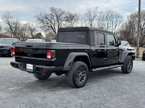 New 2026 Jeep Gladiator Sport image 23