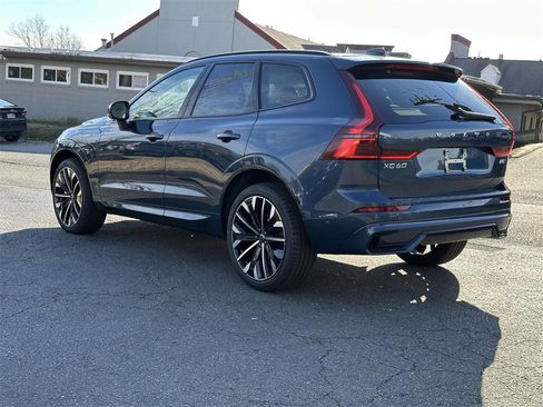 New 2026 Volvo XC60 B5 Ultra w/ Protection Package Premier image 21