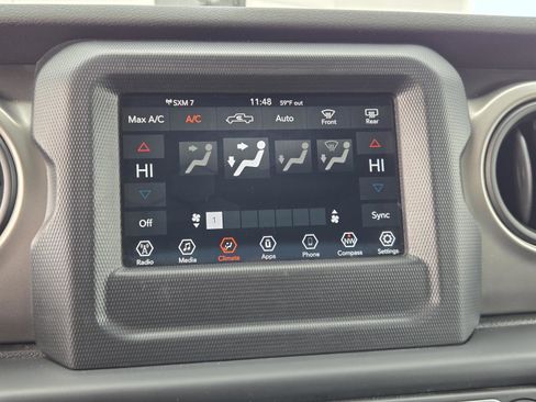 Certified 2020 Jeep Gladiator Sport w/ Quick Order Package 24S image 10