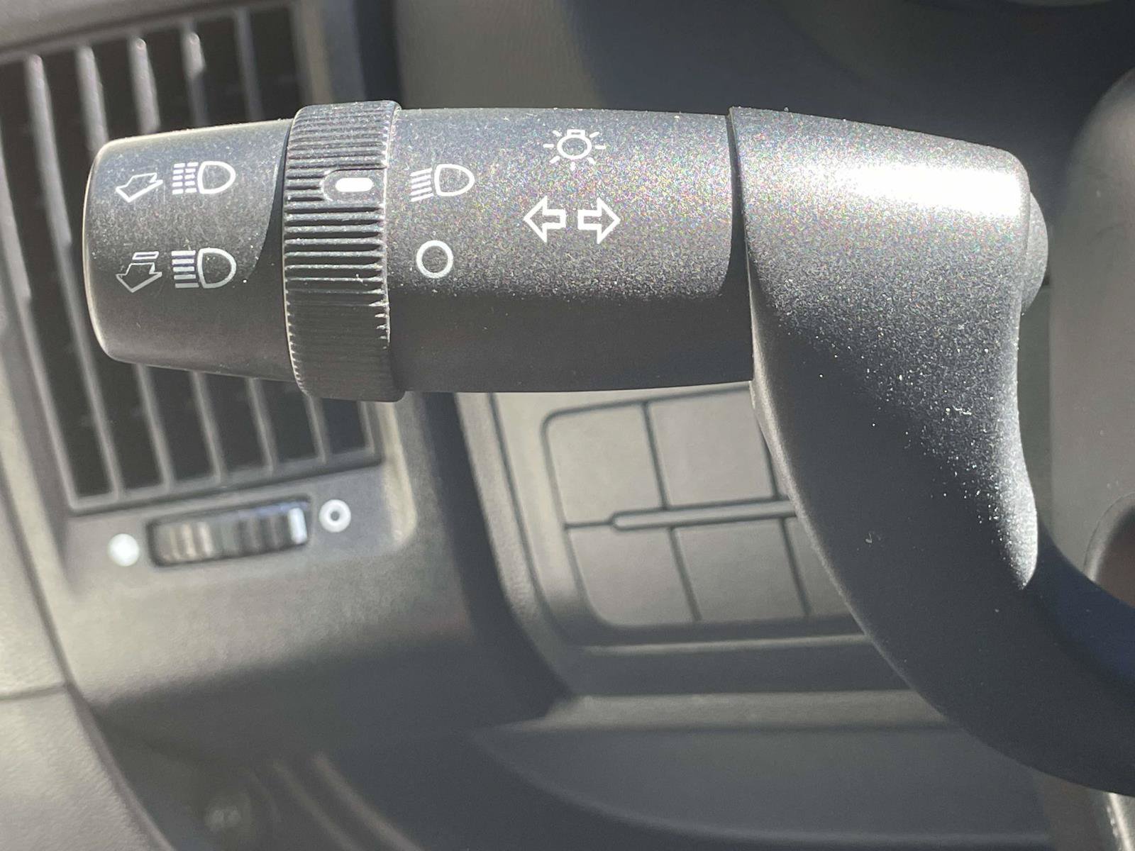 Used 2018 RAM ProMaster 1500 FWD image 23