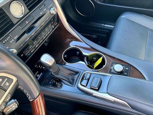 Used 2019 Lexus RX 350 AWD image 18