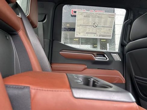 New 2026 GMC Sierra 1500 Denali Ultimate AWD/4WD image 15
