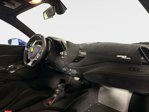Used 2020 Ferrari 488 Pista Coupe RWD image 29