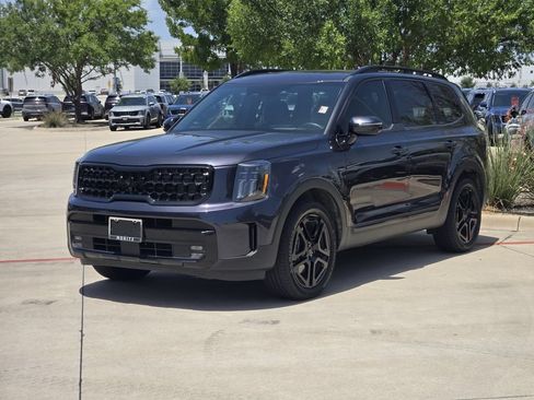 Certified 2025 Kia Telluride SX Prestige X-Line AWD/4WD image 2