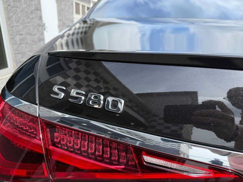 Used 2023 Mercedes-Benz S 580 4MATIC Sedan image 7