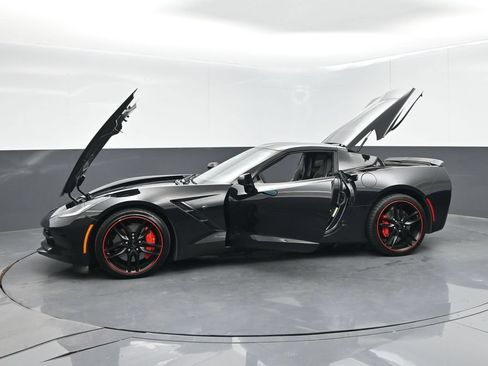 Used 2016 Chevrolet Corvette Stingray Coupe w/ 3LT Preferred Equipment Group RWD image 60