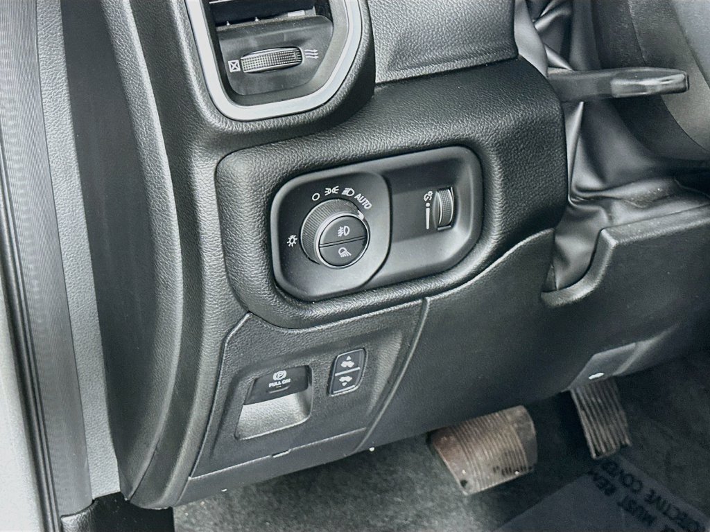 Certified 2022 RAM 1500 Big Horn AWD/4WD image 18