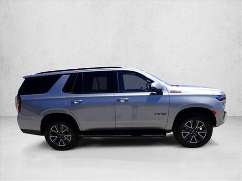 Used 2023 Chevrolet Tahoe Z71 w/ Luxury Package AWD/4WD image 5
