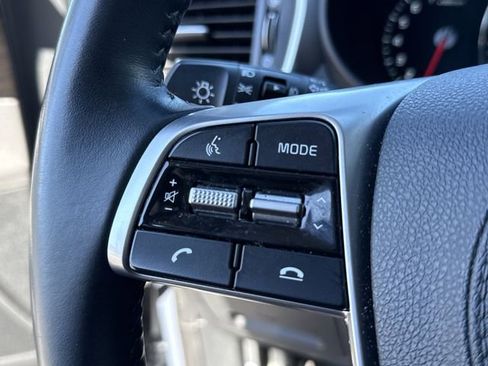 Used 2020 Kia Sorento EX image 34