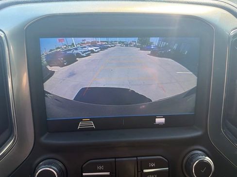 Used 2021 Chevrolet Silverado 1500 LT AWD/4WD image 10