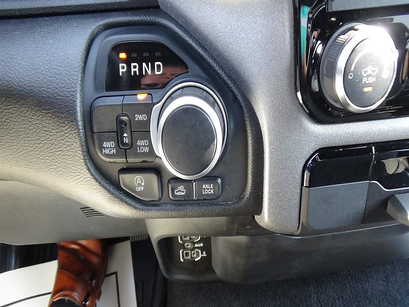 Used 2025 RAM 1500 Warlock AWD/4WD image 28
