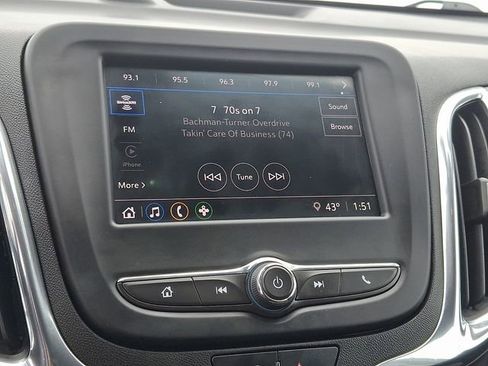 Used 2023 Chevrolet Equinox LT image 16