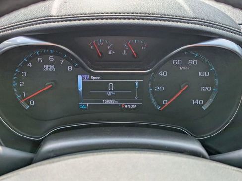 Used 2017 Chevrolet Impala LT w/ Convenience Package FWD image 16