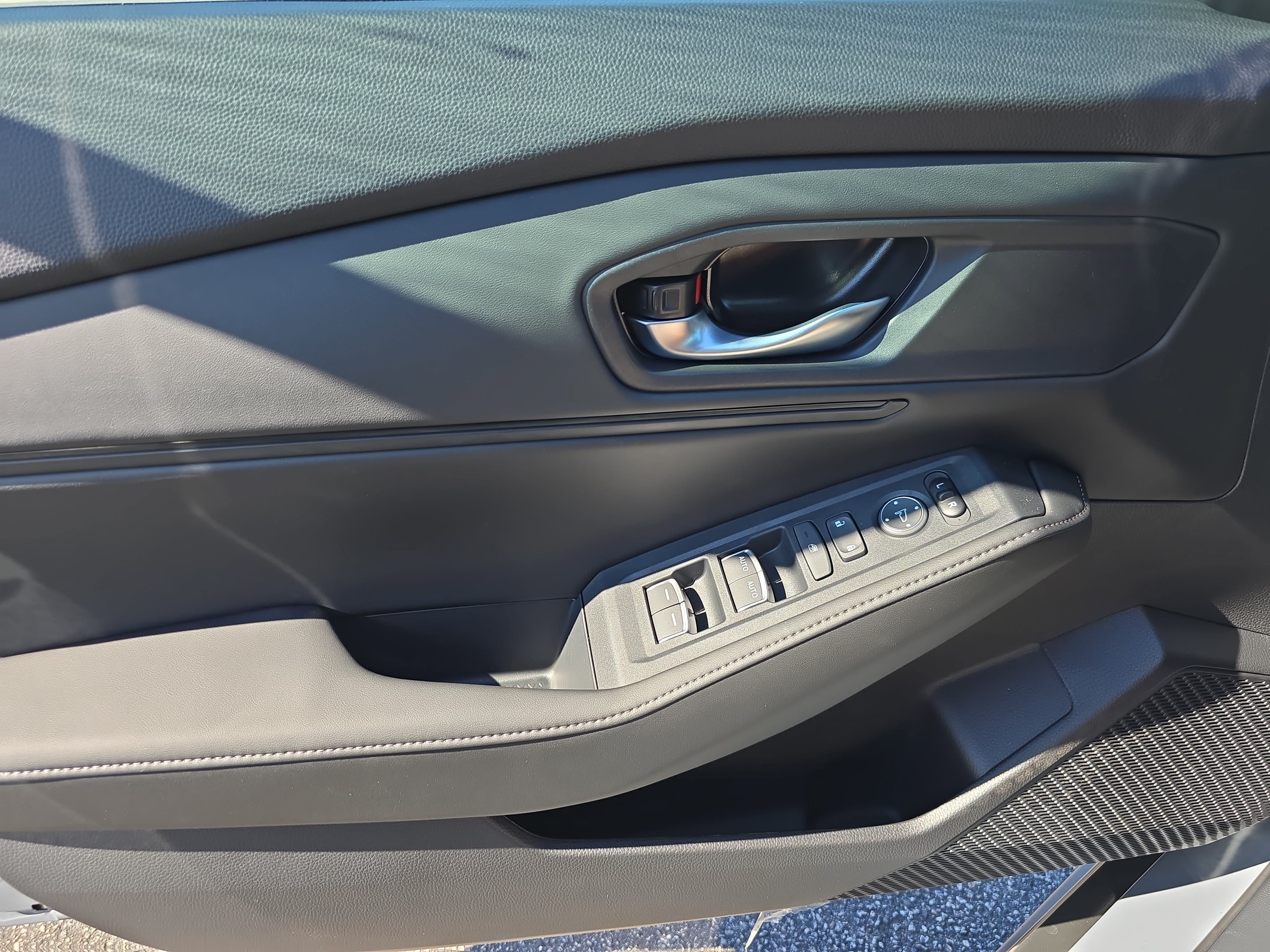 New 2026 Honda Accord Sport image 25