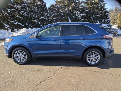Used 2021 Ford Edge SEL w/ Convenience Package image 8