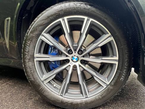 Used 2020 BMW X5 M50i w/ Premium Package AWD/4WD image 43