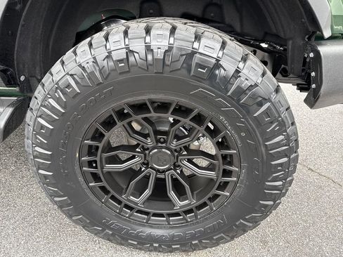 New 2025 Ford Bronco Outer Banks w/ Sasquatch Package AWD/4WD image 19