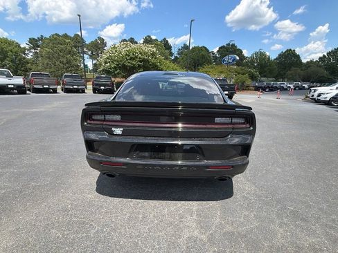 Used 2026 Dodge Charger Scat Pack AWD/4WD image 15