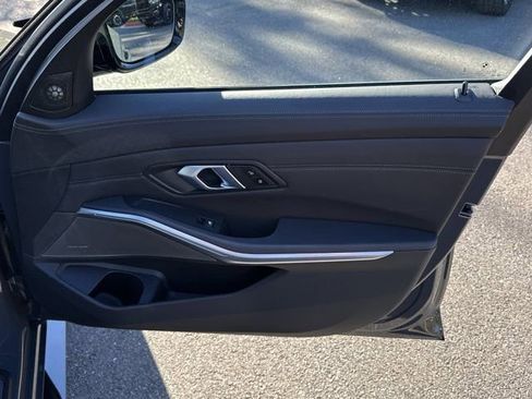 Used 2025 BMW M3 Competition w/ Executive Package image 16