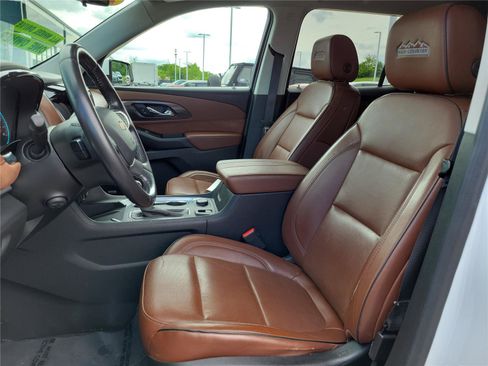 Used 2020 Chevrolet Traverse High Country w/ LPO, Floor Liner Package AWD/4WD image 19